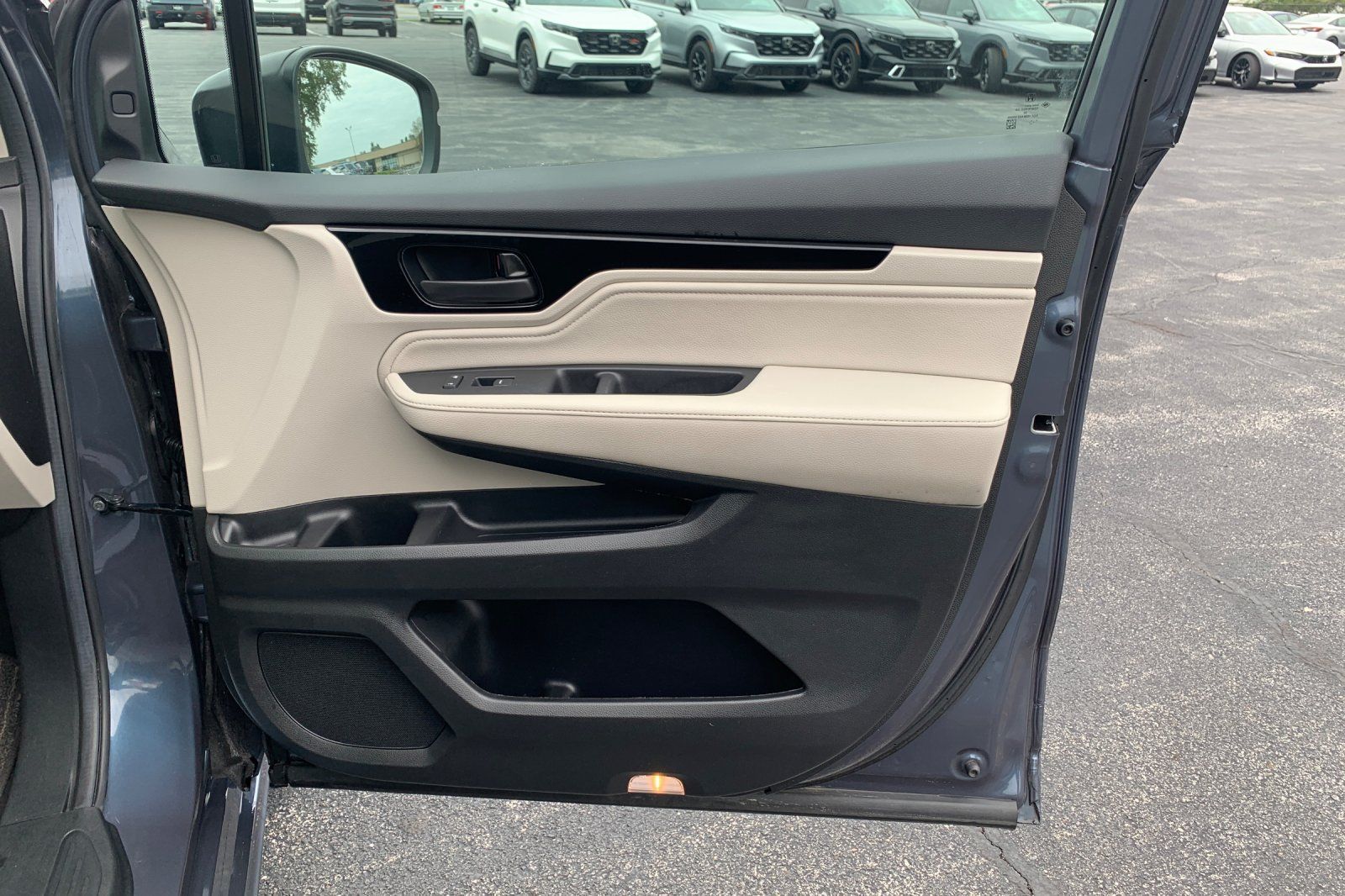 Used 2025 Honda Odyssey Touring image 24