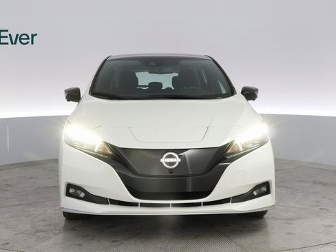 Used 2023 Nissan Leaf SV Plus image 3