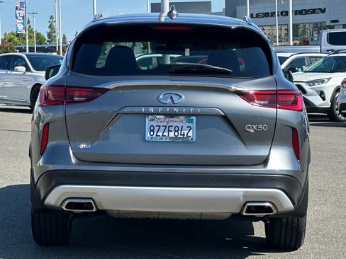 Used 2022 INFINITI QX50 Luxe AWD/4WD image 8