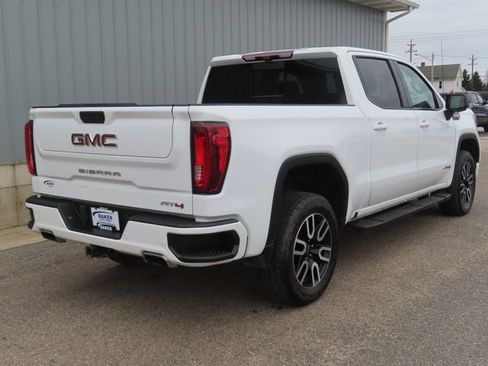 Used 2021 GMC Sierra 1500 AT4 w/ AT4 Value Package image 3