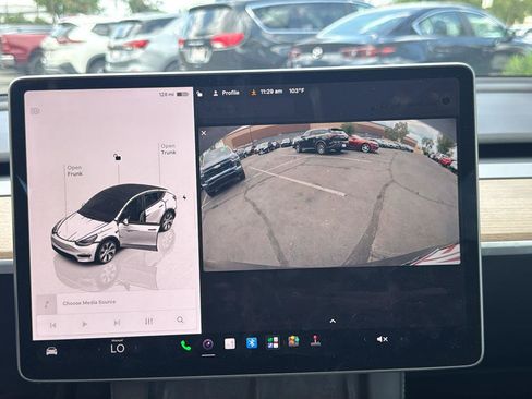 Used 2023 Tesla Model Y Long Range AWD/4WD image 13