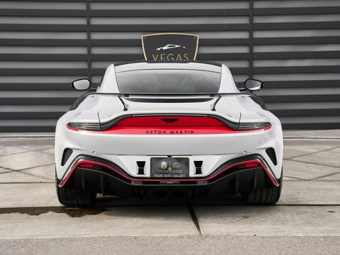 Used 2023 Aston Martin V12 Vantage image 21