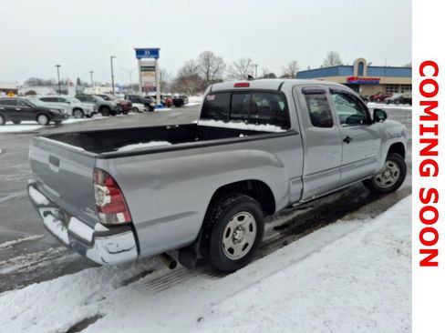 Used 2015 Toyota Tacoma 2WD Access Cab image 4