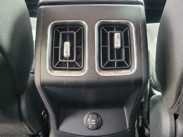 Certified 2024 Kia Sorento LX FWD image 15