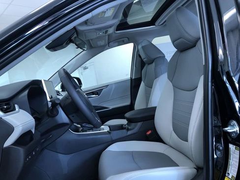 New 2025 Toyota RAV4 XLE Premium image 21