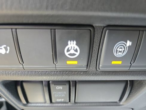 Used 2024 Nissan Armada SL w/ Midnight Edition Package image 14