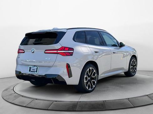 New 2026 BMW X3 xDrive30 w/ Premium Package AWD/4WD image 7
