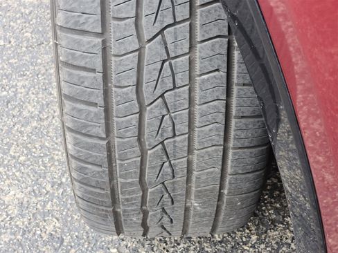 Certified 2022 Kia Sorento SX image 10