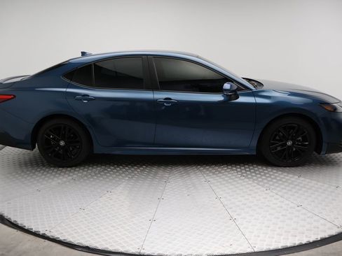 Certified 2025 Toyota Camry SE image 7