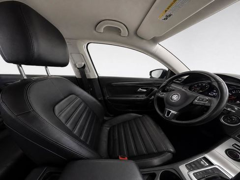 Used 2016 Volkswagen CC R-Line FWD image 10