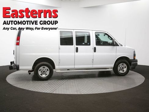 Used 2020 GMC Savana 2500 w/ Driver Convenience Package RWD image 39