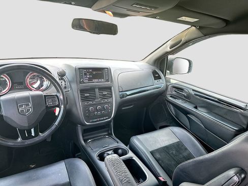 Used 2017 Dodge Grand Caravan SXT w/ Blacktop Package image 22