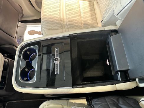 Used 2021 Lincoln Navigator L Black Label image 24