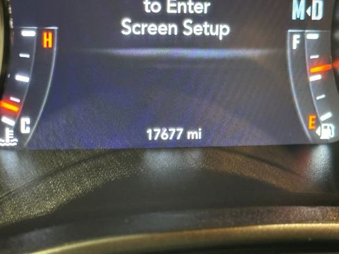 Used 2023 Dodge Challenger SXT w/ Blacktop Package image 18