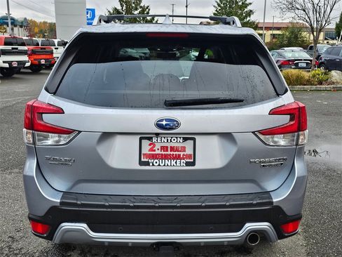 Used 2022 Subaru Forester Touring w/ Popular Package #3 image 6