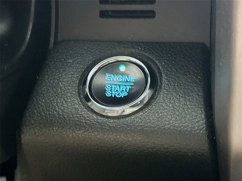 Used 2020 Ford F250 Platinum w/ Tremor Off-Road Package image 28