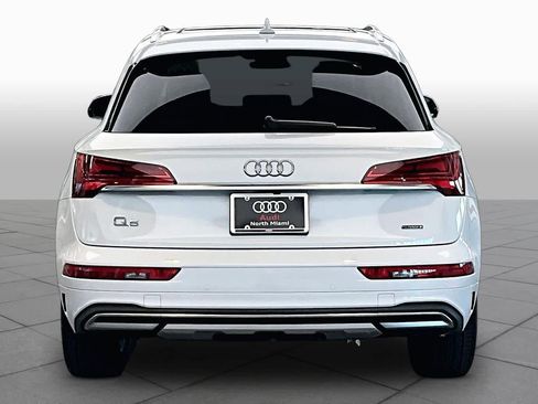 Used 2023 Audi Q5 2.0T Premium w/ Convenience Package AWD/4WD image 5