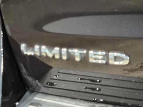 Used 2024 Ford Expedition Max Limited RWD image 39