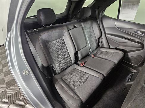 Used 2024 Chevrolet Equinox LT image 17