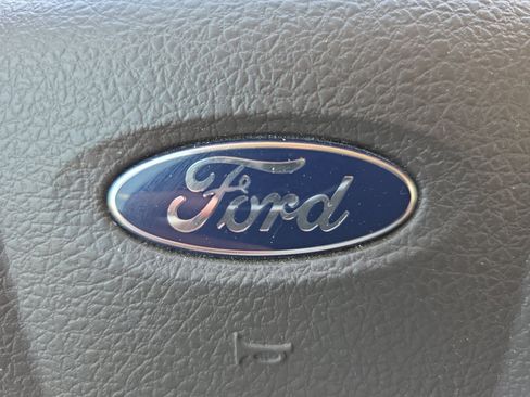 Used 2012 Ford F150 Lariat w/ Lariat Chrome Pkg AWD/4WD image 38