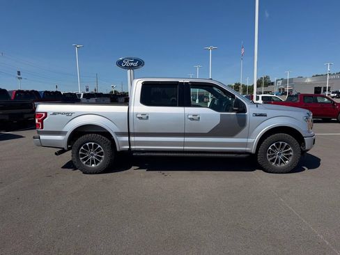 Used 2018 Ford F150 XLT w/ Equipment Group 302A Luxury AWD/4WD image 4