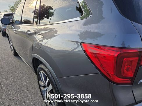 Used 2016 Honda Pilot Elite image 9
