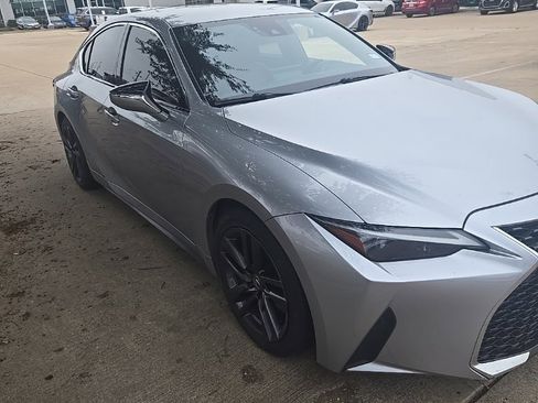 Used 2021 Lexus IS 300 image 11