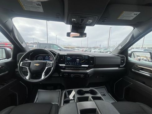 Used 2023 Chevrolet Silverado 1500 LT w/ Convenience Package II image 26