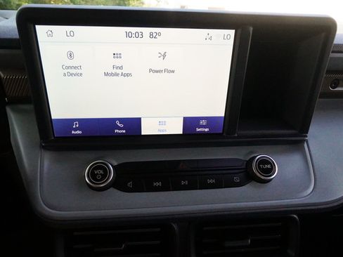 Used 2022 Ford Maverick Lariat w/ Lariat Luxury Package FWD image 18