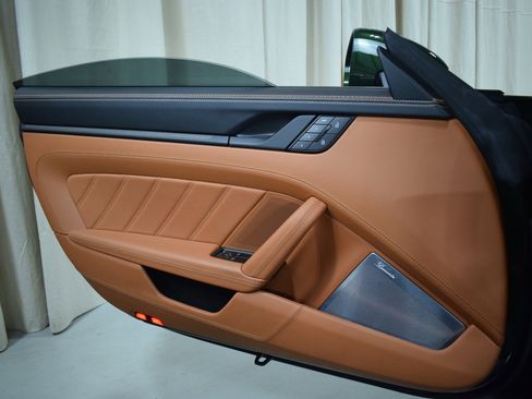 Used 2026 Porsche 911 Targa 4 GTS image 38