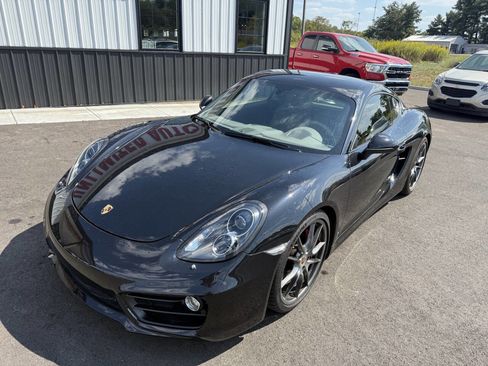 Used 2014 Porsche Cayman S image 3