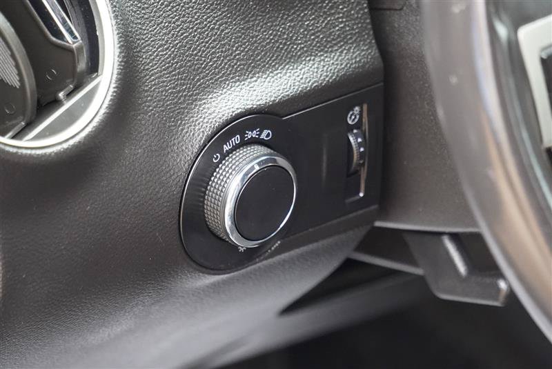 Used 2010 Chevrolet Camaro SS w/ RS Package RWD image 49