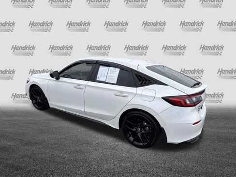 Certified 2024 Honda Civic Sport image 8