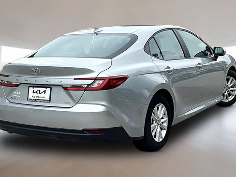 Used 2025 Toyota Camry LE FWD image 6