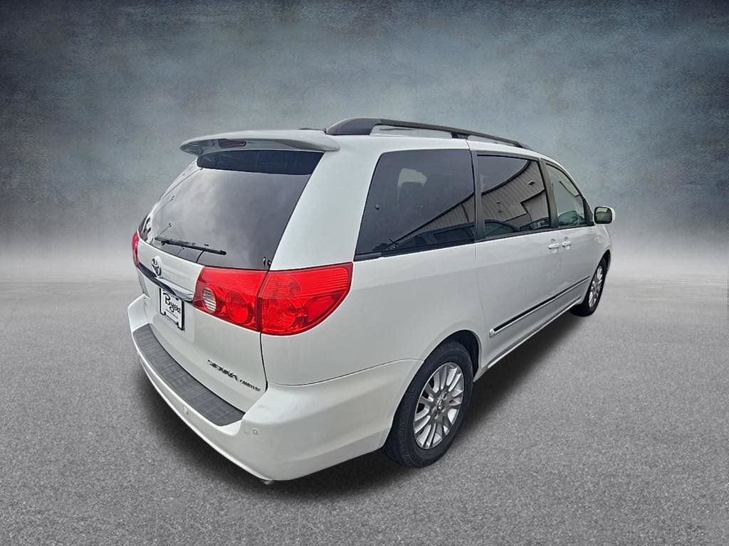 Used 2009 Toyota Sienna XLE Limited FWD image 7
