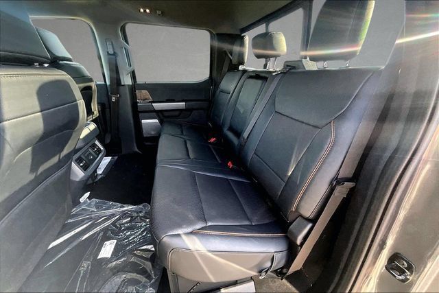 New 2026 Ford F350 Lariat w/ Black Appearance Package AWD/4WD image 9