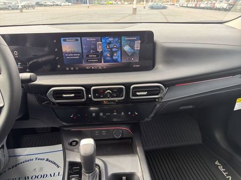 New 2026 Nissan Sentra SV w/ SV Convenience Package FWD image 12