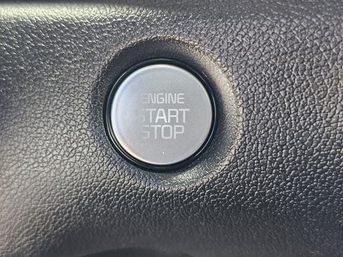 Used 2025 Kia Sorento EX w/ Panoramic Sunroof Package FWD image 24