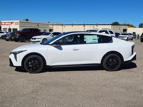 New 2025 Kia K4 GT-Line Turbo image 2