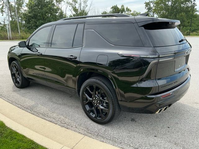 Used 2024 Chevrolet Traverse RS w/ LPO, Floor Liner Package AWD/4WD image 4