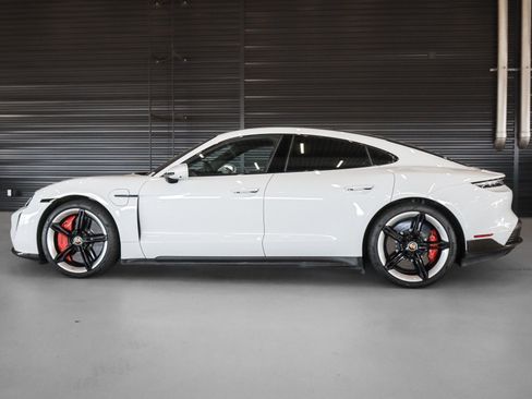 Used 2021 Porsche Taycan Turbo S AWD/4WD image 2