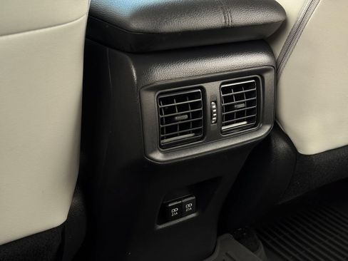 Certified 2021 Toyota RAV4 Limited AWD/4WD image 25