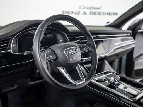 Used 2025 Audi Q8 Prestige image 15
