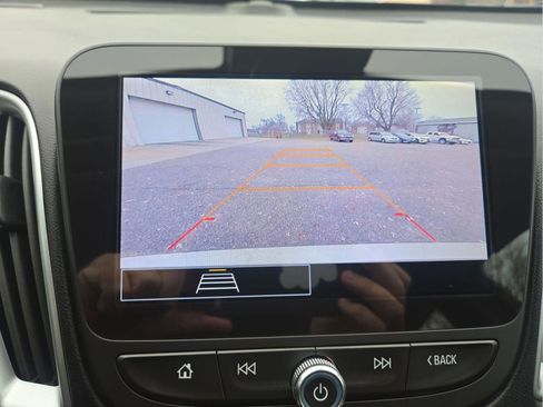 Used 2024 Chevrolet Malibu LT image 17