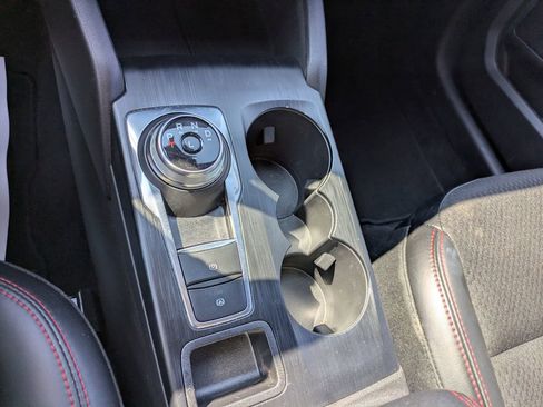 Used 2025 Ford Escape ST-Line w/ Tech Pack #1 image 15