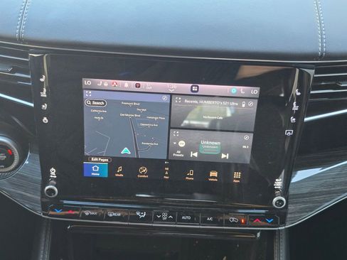 Used 2022 Jeep Wagoneer Series III image 4