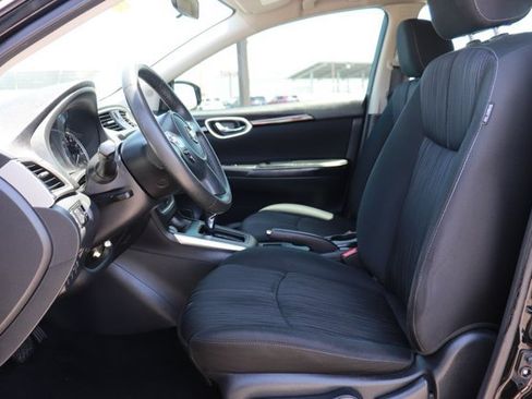 Used 2018 Nissan Sentra SV FWD image 12