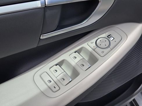 New 2026 Hyundai Sonata SEL FWD image 13