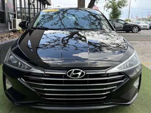 Used 2019 Hyundai Elantra SEL w/ Cargo Package image 2