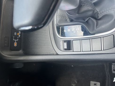 Used 2025 Hyundai Kona SEL image 24